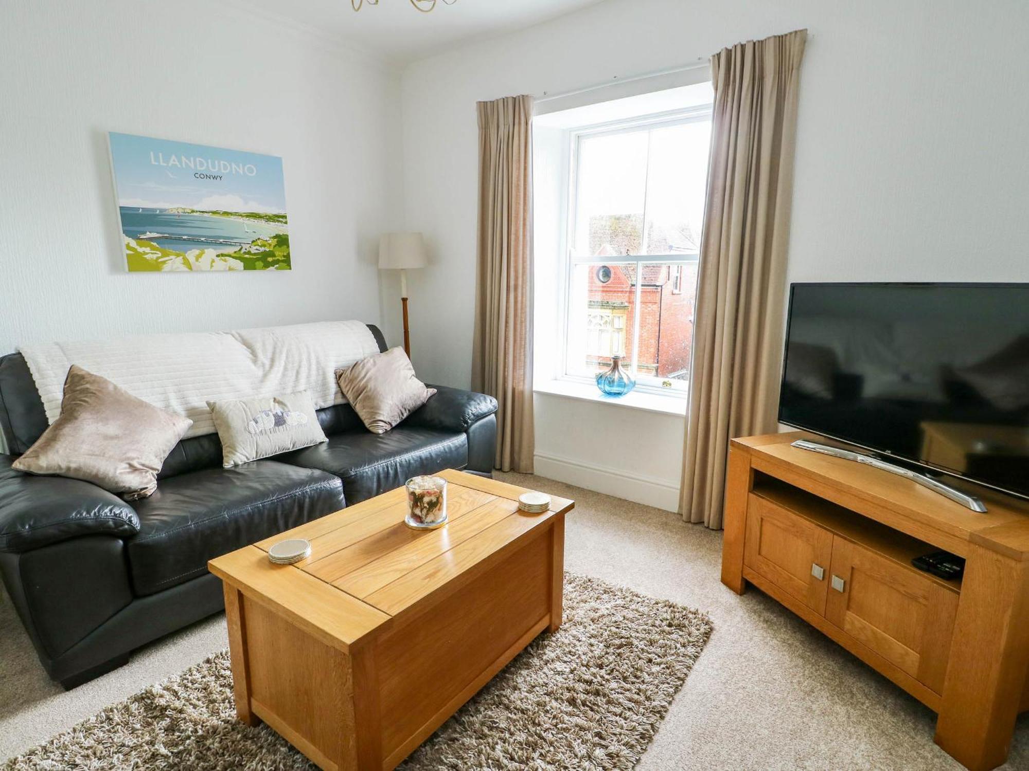 Llewelyn House Apartment Llandudno Exterior foto